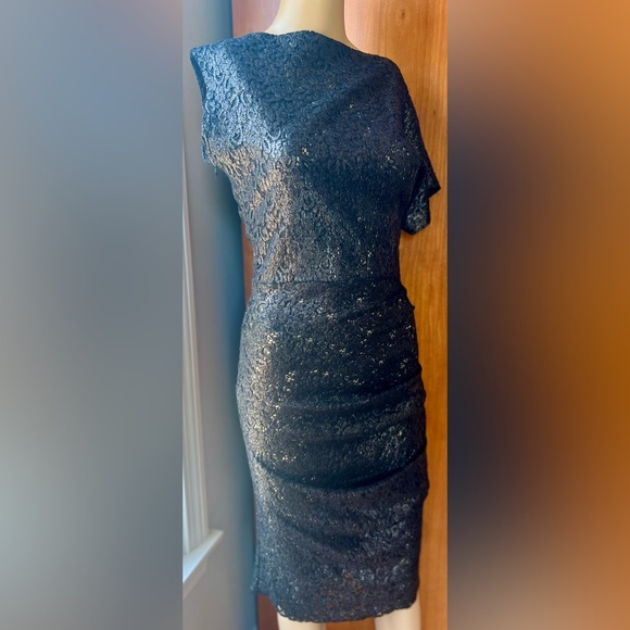 LA PETITE S***** Bateau Neckline Knee Length Dress Size 6” - Picture 2 of 7